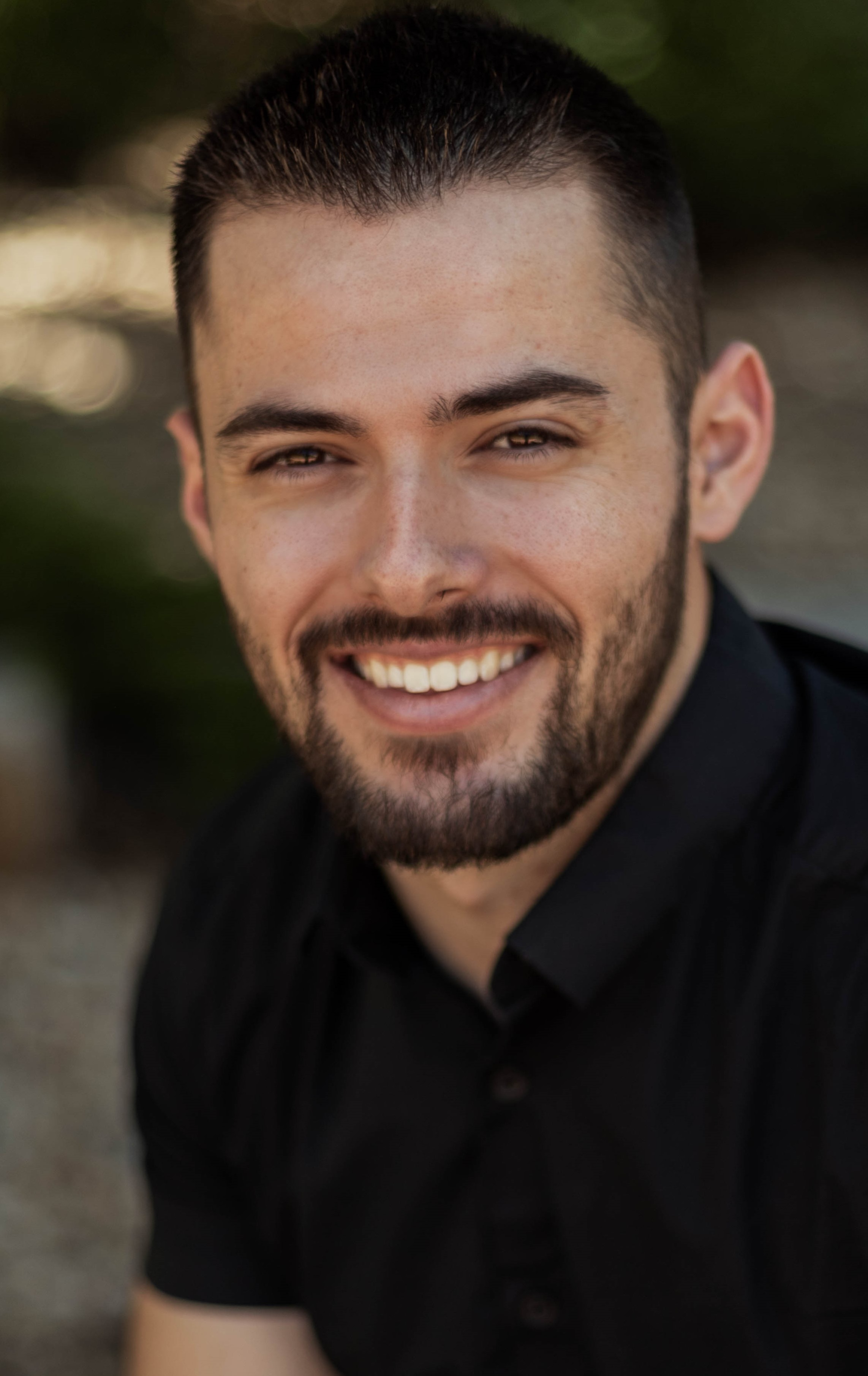 Advancements in Single- and Multi-Target Filtering: Using Posterior Estimates to Update Gaussian Mixture Weights