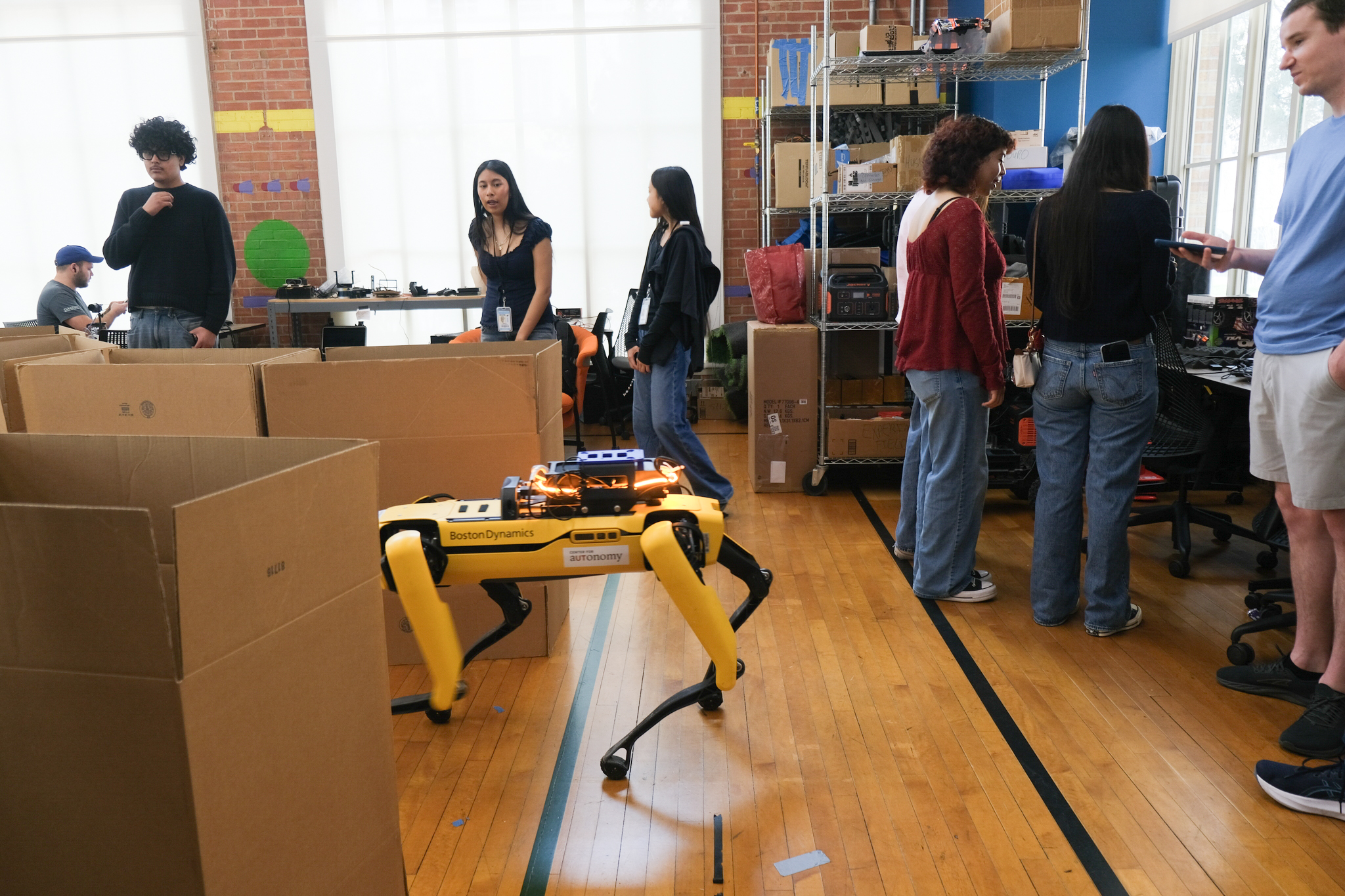 Del Valle High School Students Visit Oden Institute for Hands-on Robotics Experience